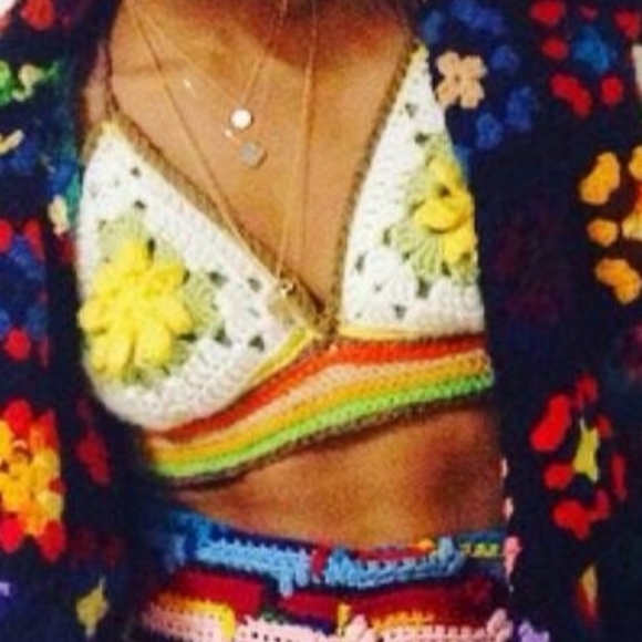 Boho Daisy Bikini Top - Picture 1 of 3